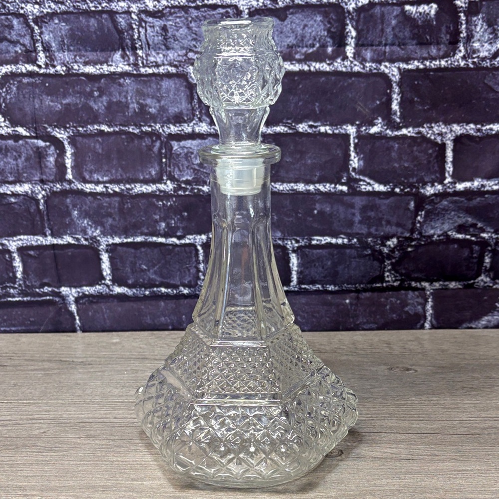 Vintage Anchor Hocking Wexford Decanter